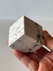 Howlite cube