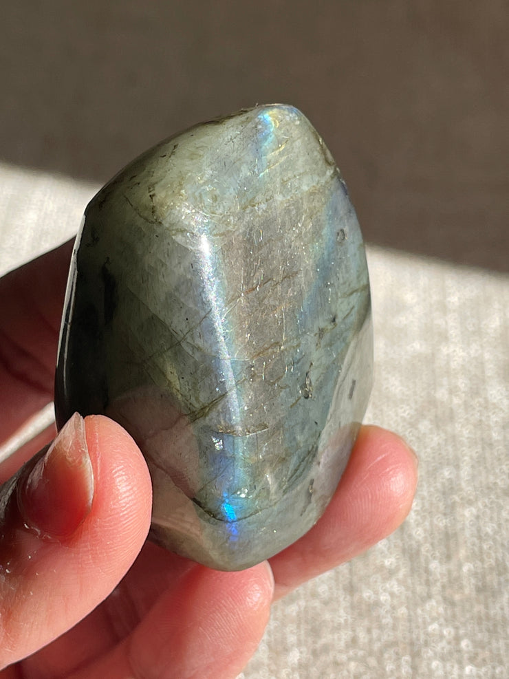 Labradorite freeform