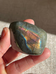 Labradorite freeform